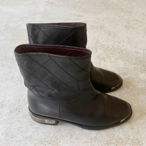 ✖️SOLD✖️ Vintage CHANEL Moto Boots Shoes Quilter Leather Black size 40.5 EU - Picture 3 of 10